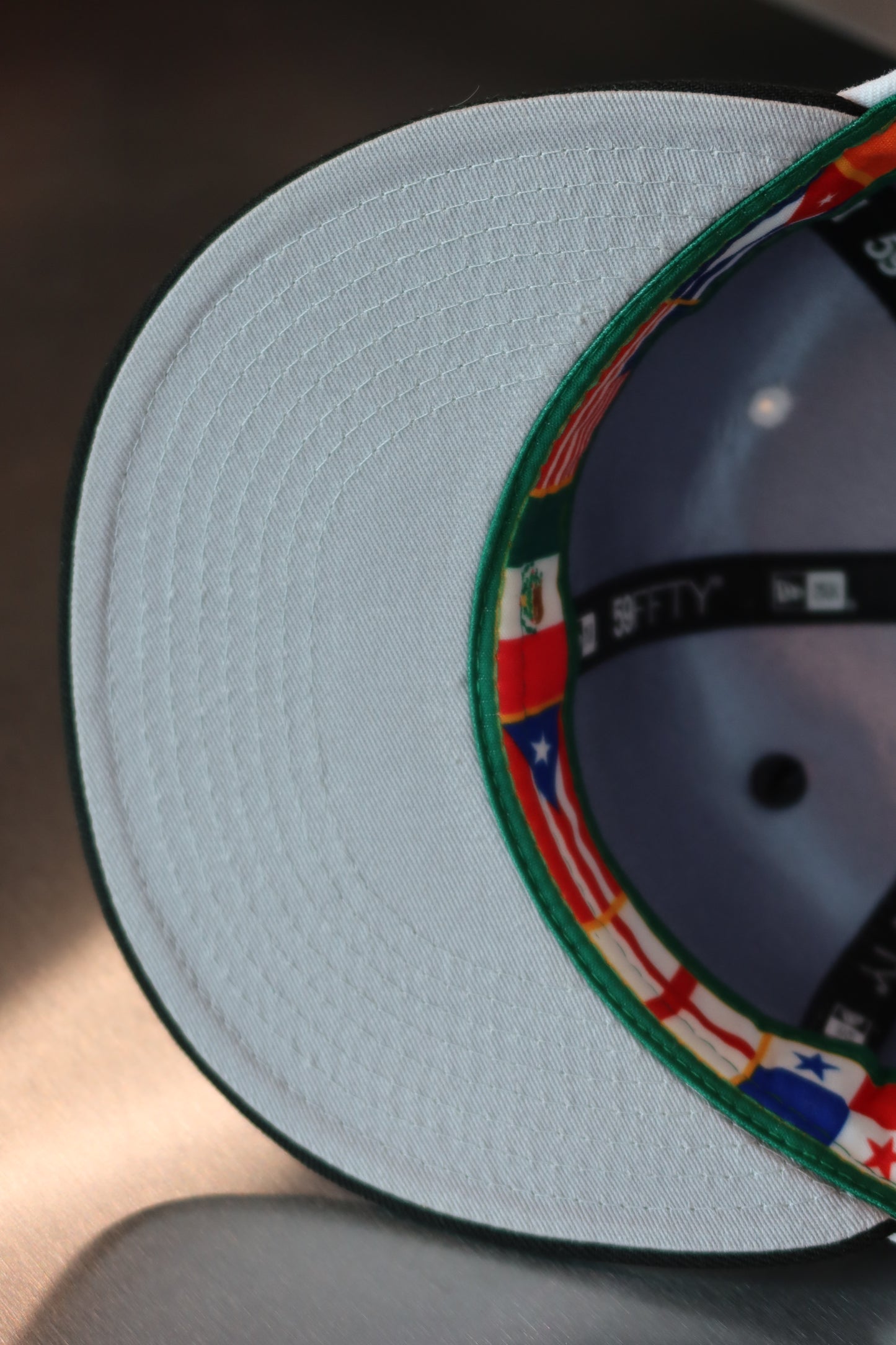 BOX LEGENDS LOUISVILLE