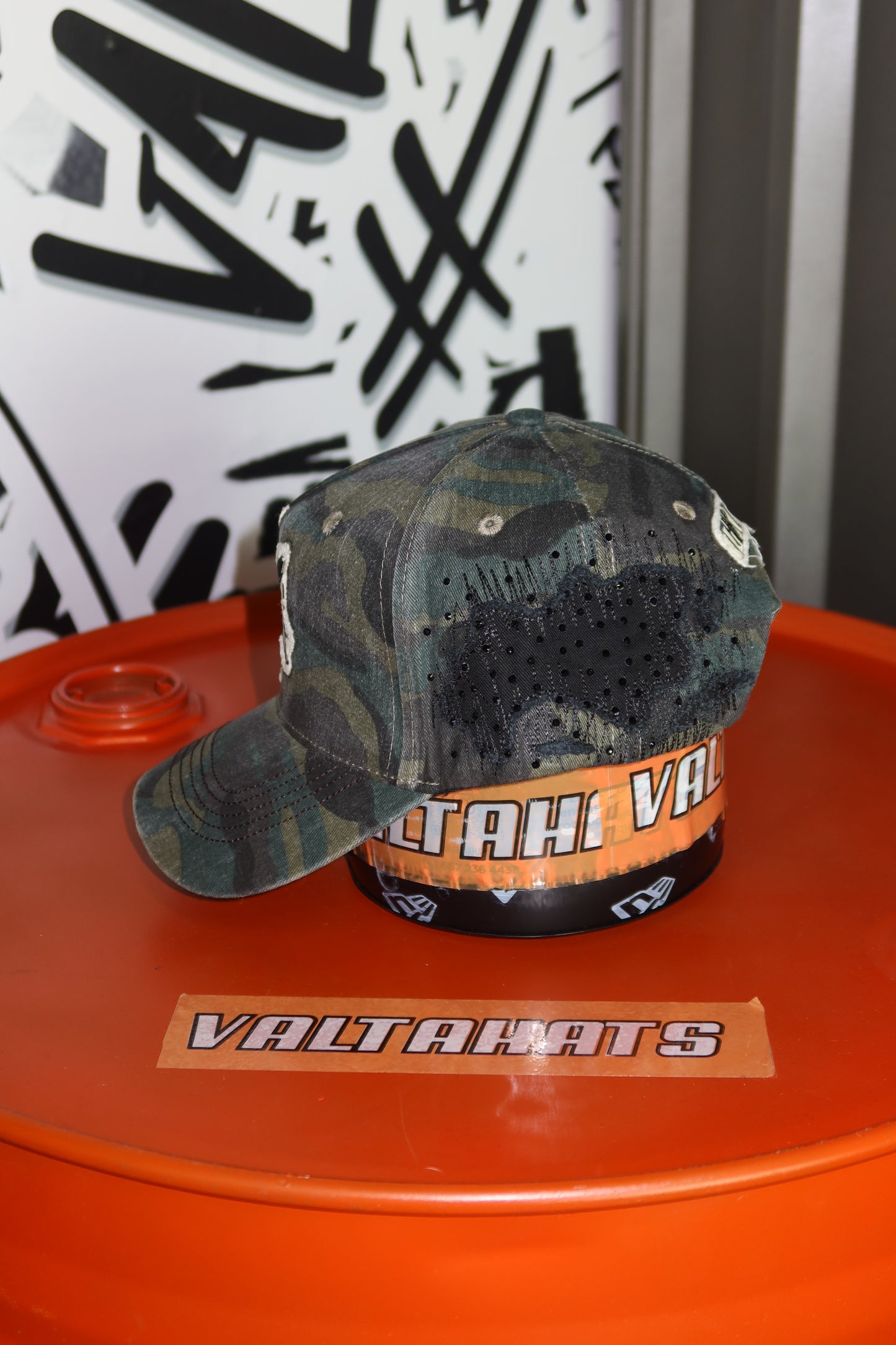 31 HATS WAR