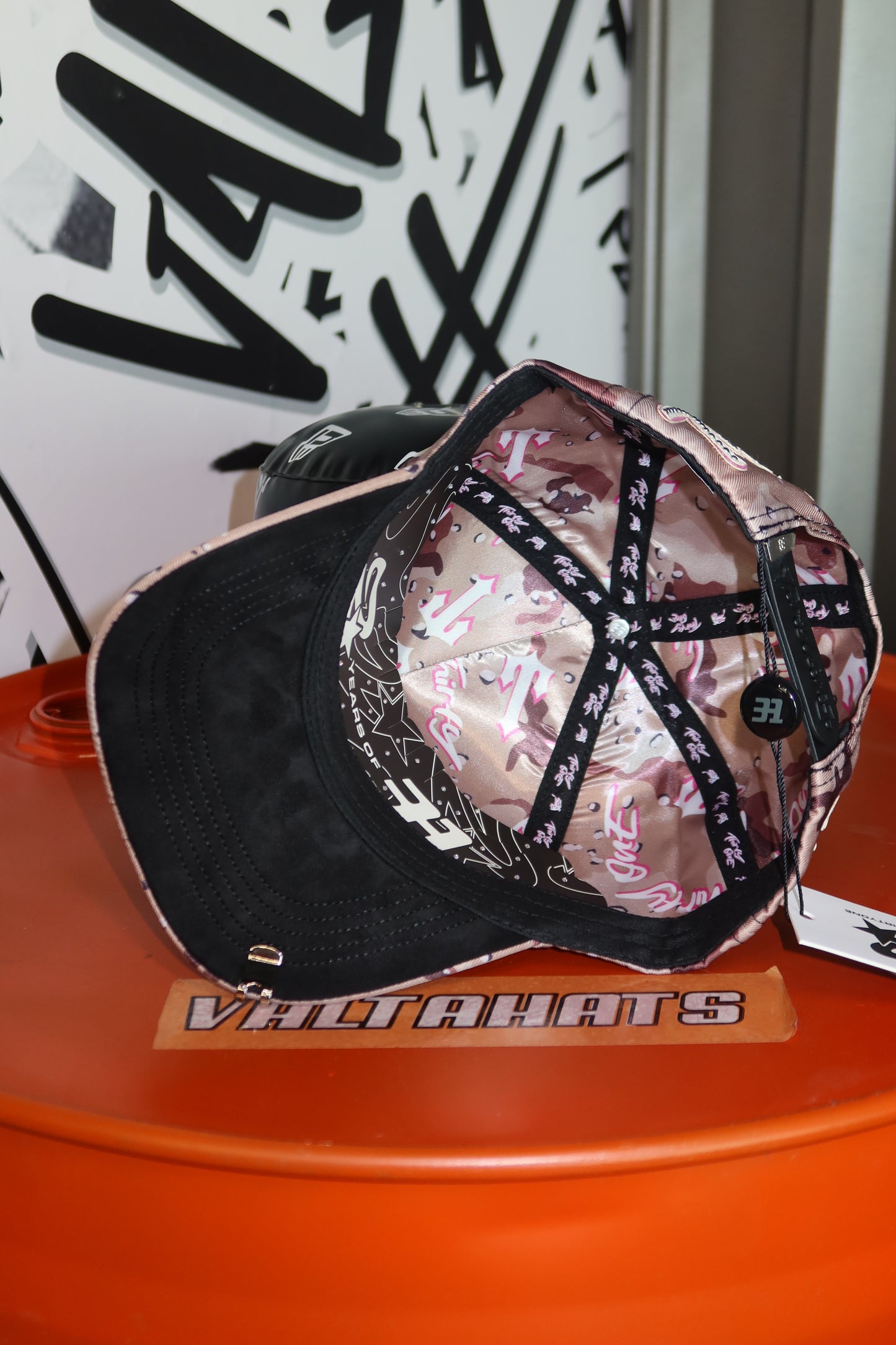 31 PINK RECON