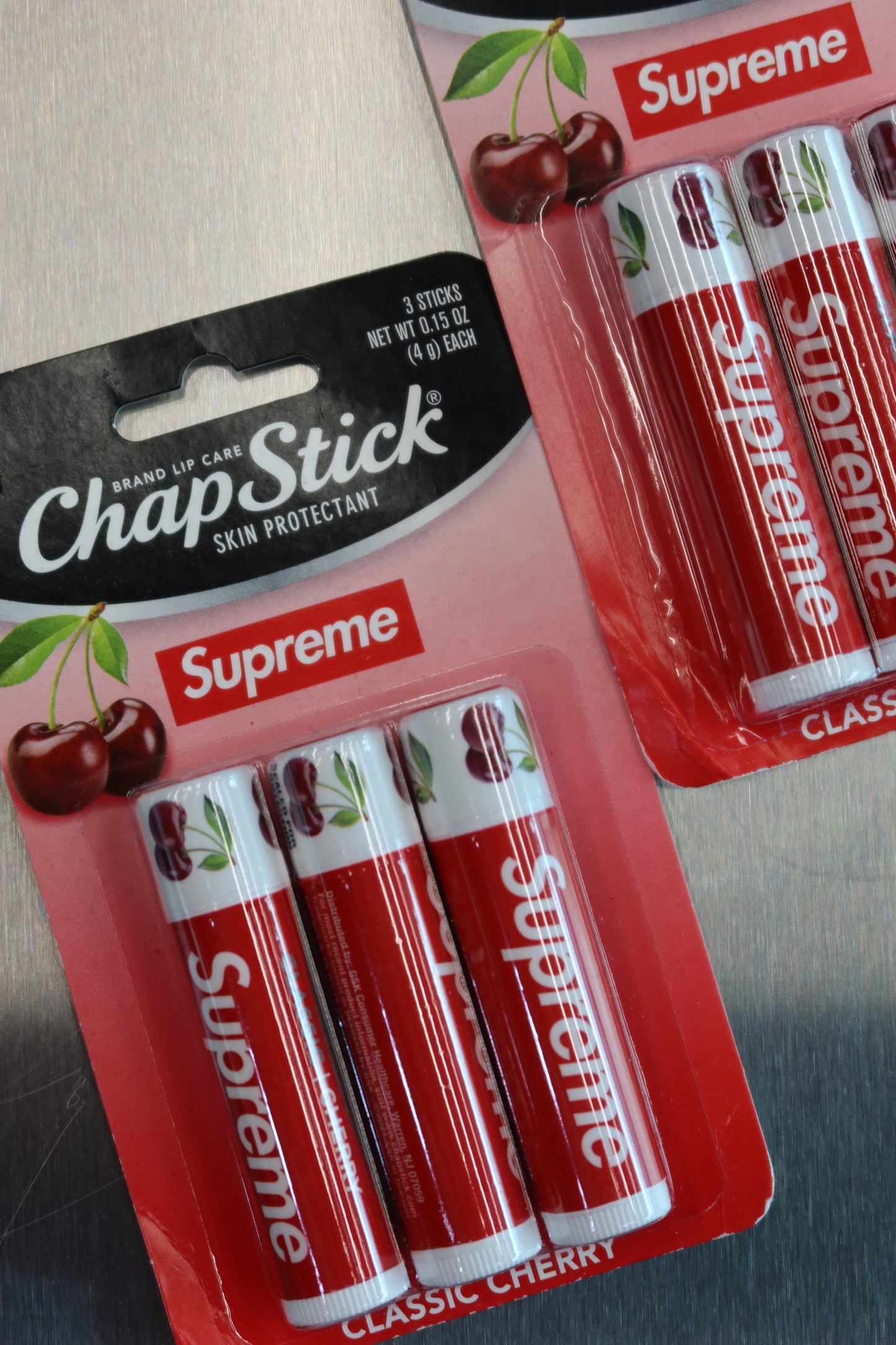 CHAP STICK SUPREME